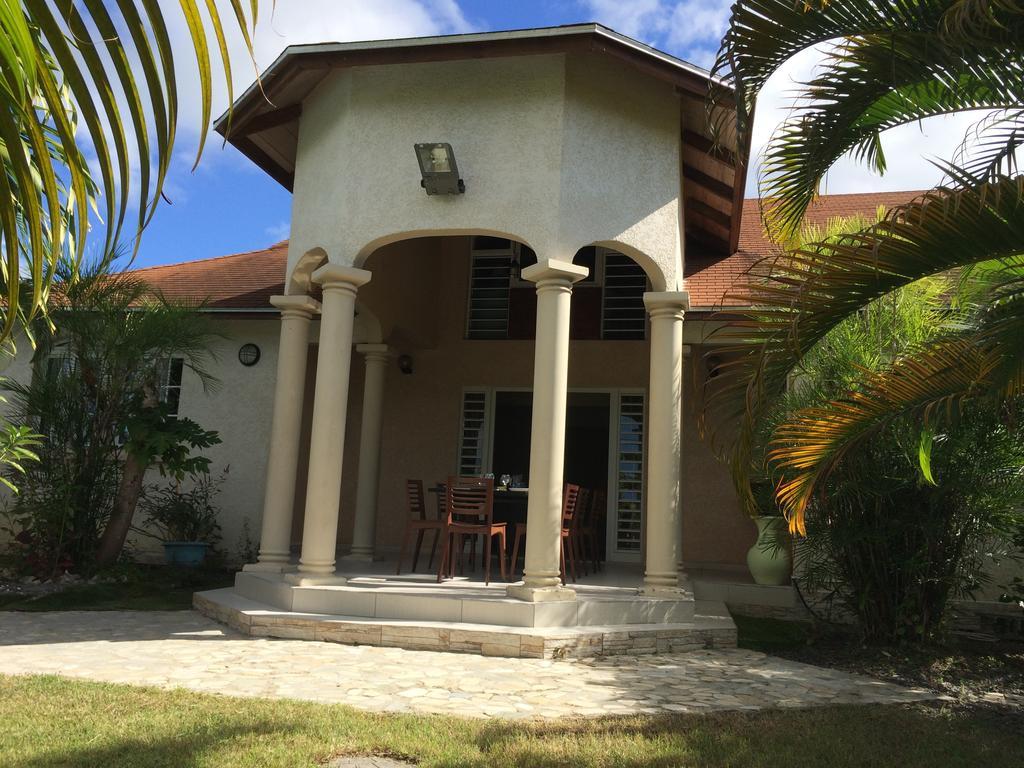 La Villa Emeraude 04 Etoiles Saint-Francois  Exterior foto