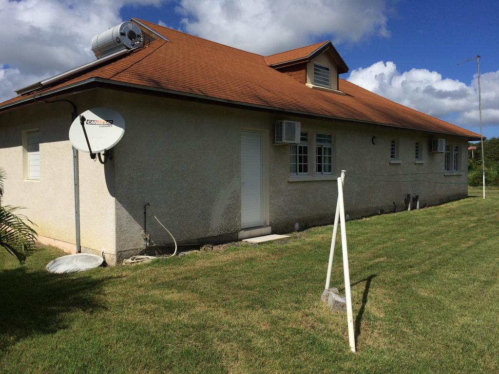 La Villa Emeraude 04 Etoiles Saint-Francois  Exterior foto